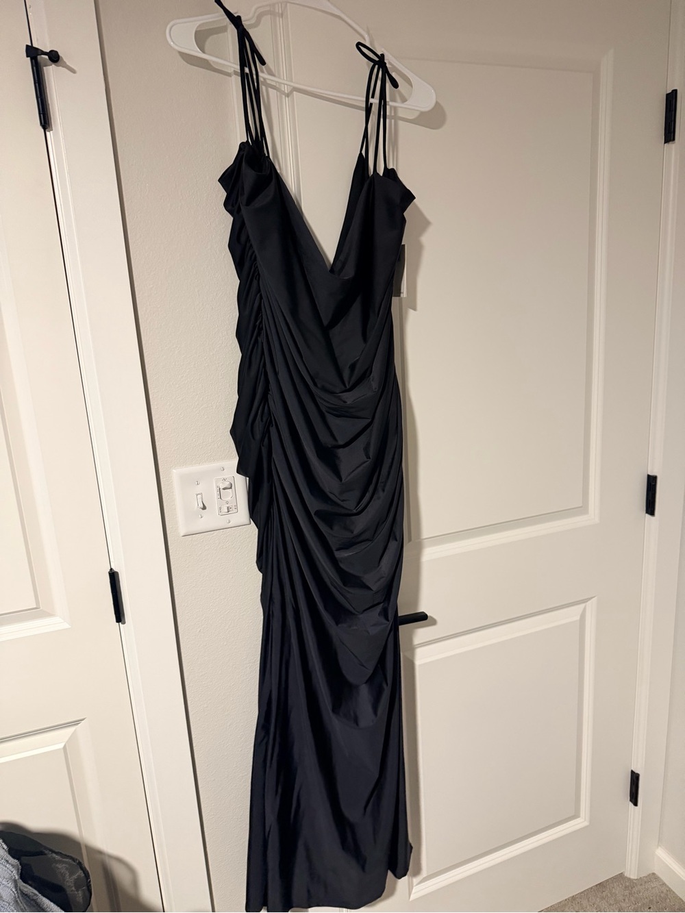 Good American Black Ruched Maxi Dress with Tie Straps